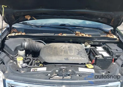 2013 Chrysler Town & Country Touring из США, поврежденный, VIN 2C4RC1BG7DR604879